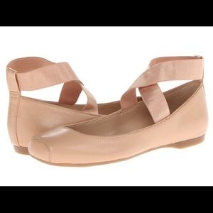 Jessica Simpson ballet flats